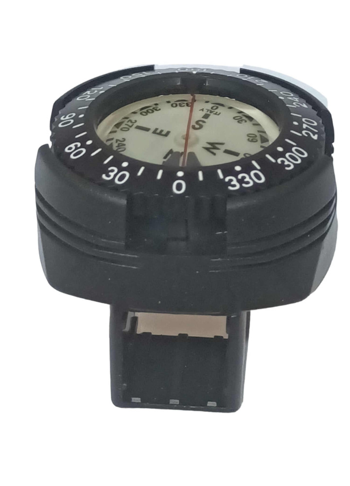 Adaptable compass for dive Console